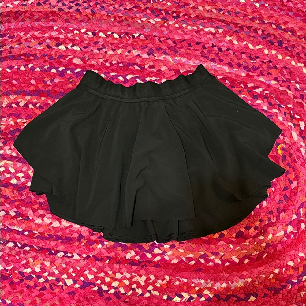 Lululemon flowy tennis skirt